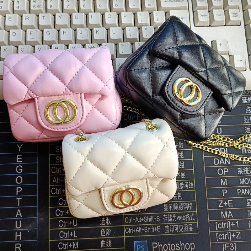 Chewnel Purse