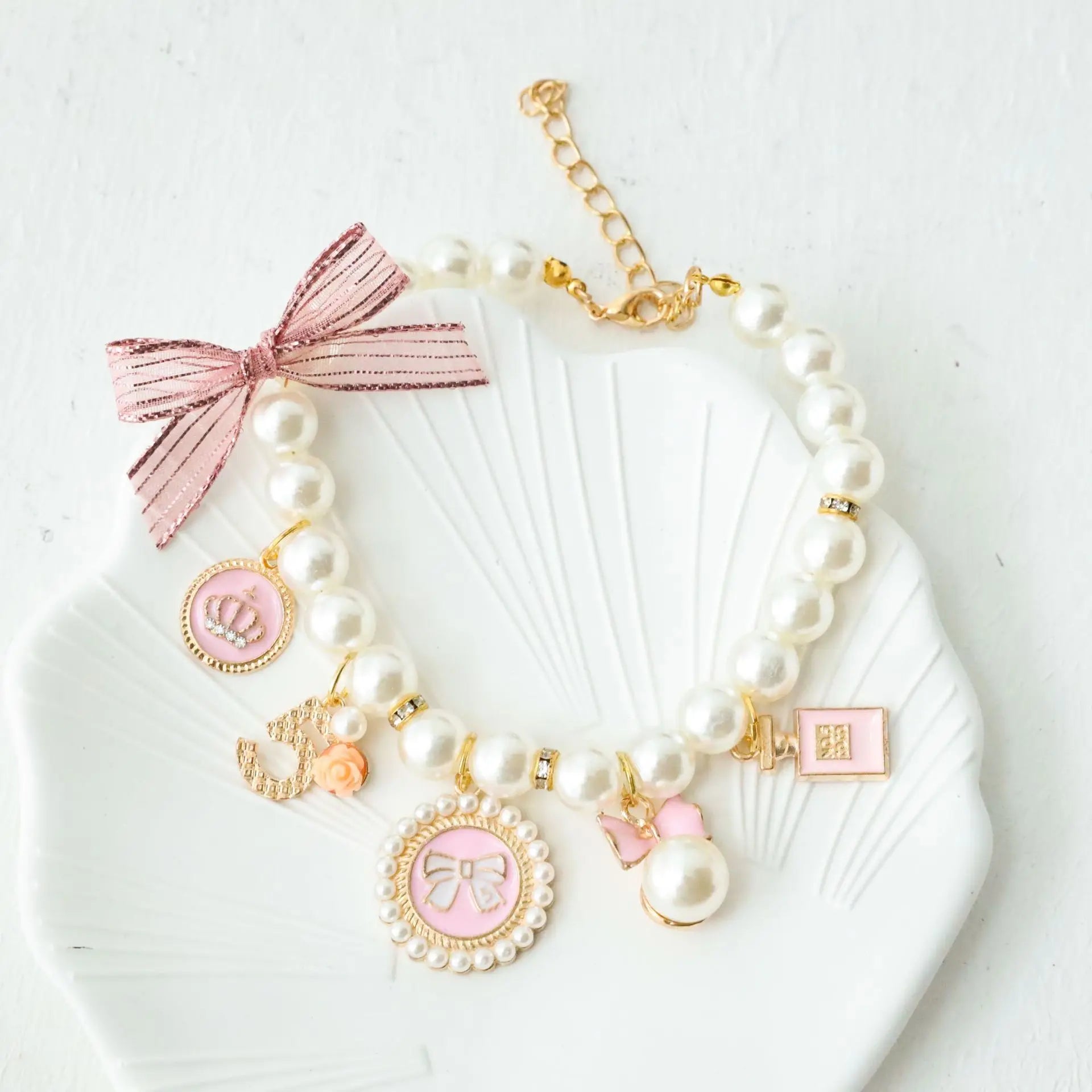 Coco Pearl Bow Collar