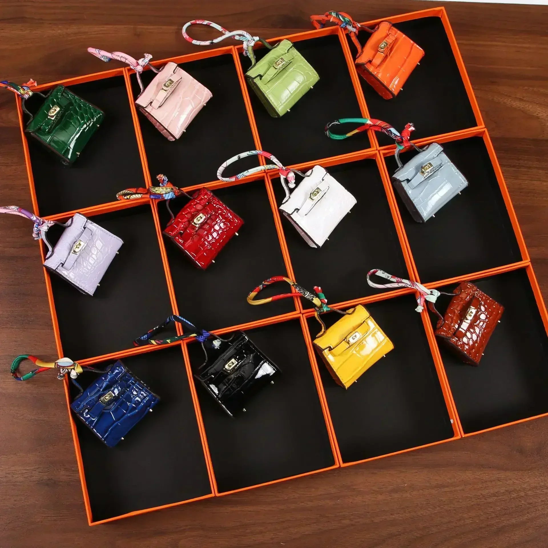 Mini Pawelly Purse